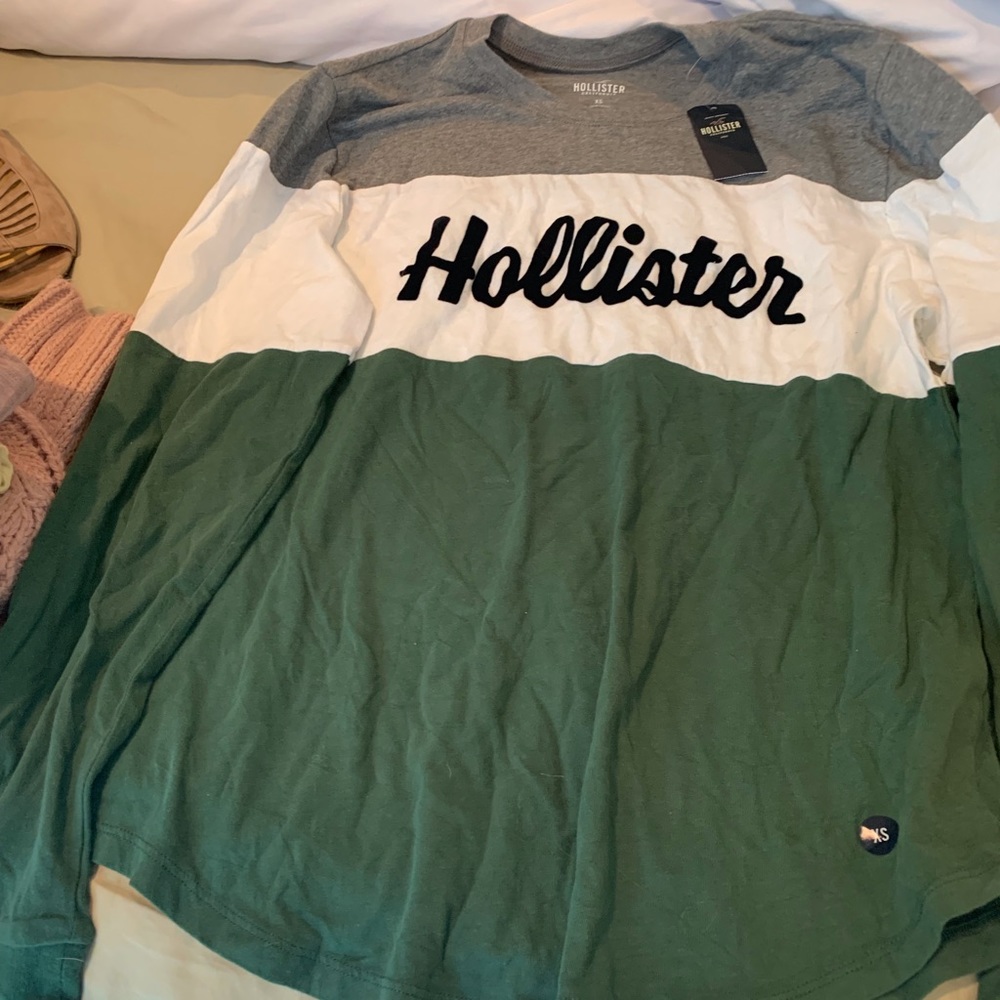 Long sleeve tee